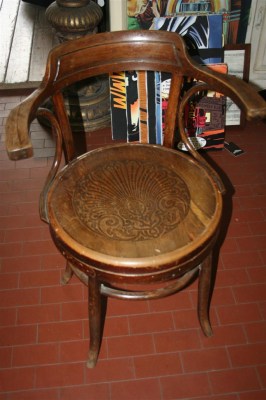 Sedia da barbiere intarsiata